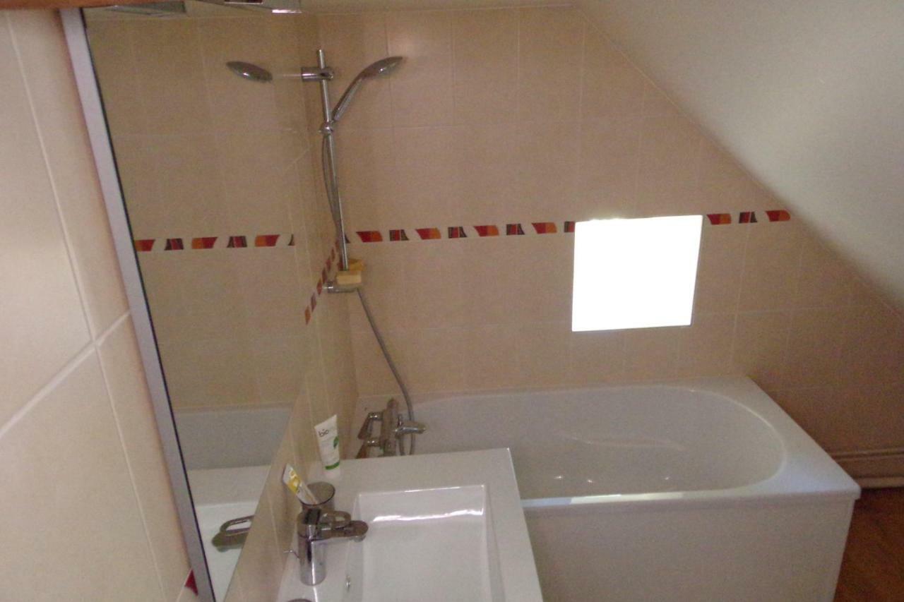 B&B Petite Ferme D'Autrefois Saint-Georges-Nigremont エクステリア 写真